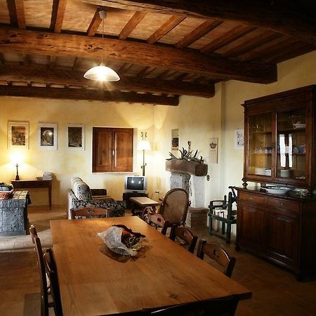 Agriturismo Surripa Amelia Δωμάτιο φωτογραφία