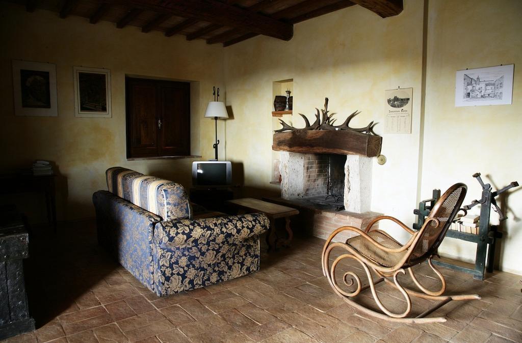 Agriturismo Surripa Amelia Δωμάτιο φωτογραφία
